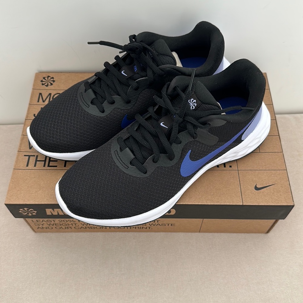 NEW Nike Revolution 6 NN